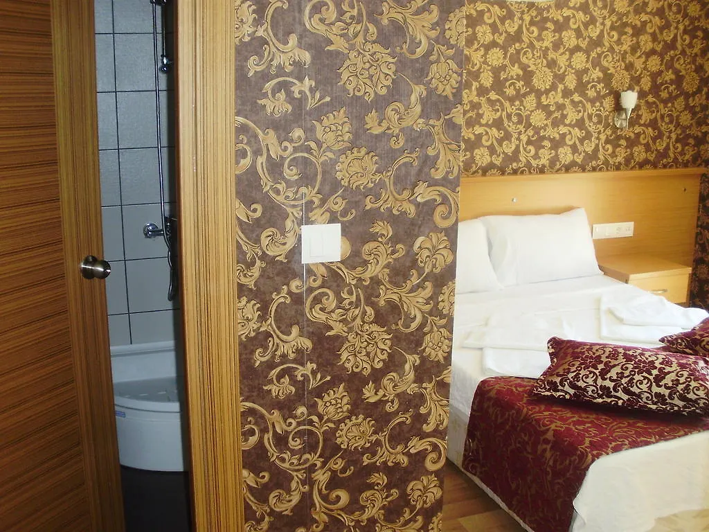 Bigehan Hotel Oludeniz 2*,